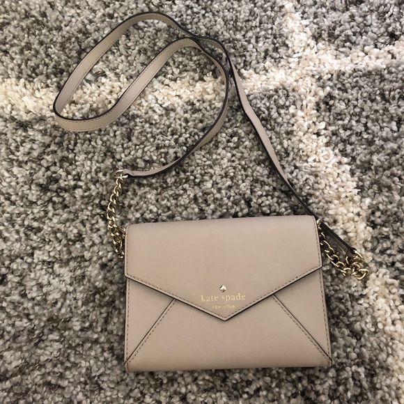 kate spade Handbags - Kate Spade Grey Envelope Crossbody Purse Clutch